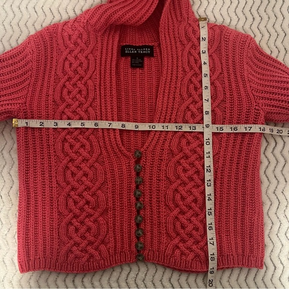 Linda Allard Ellen Tracy Pink Chunky Knit Hoodie Button Front Crop Sweater Sz M - Picture 6 of 6